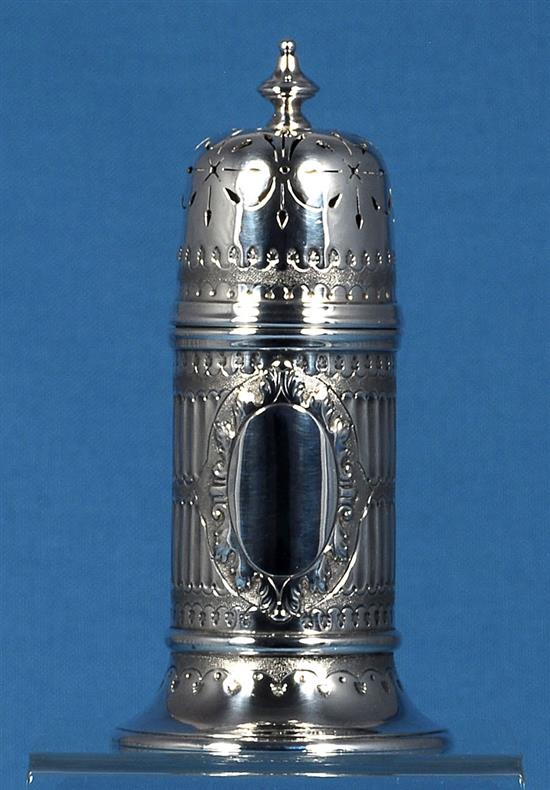 An Edwardian silver sugar caster, Height 6”/150mm Weight 6.2oz/175grms